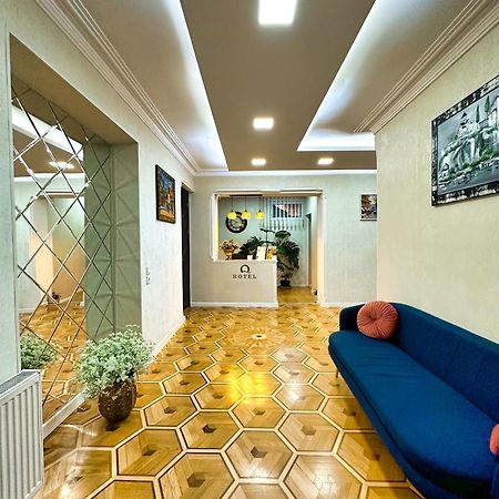 Metekhi View Hotel ティビリシ エクステリア 写真