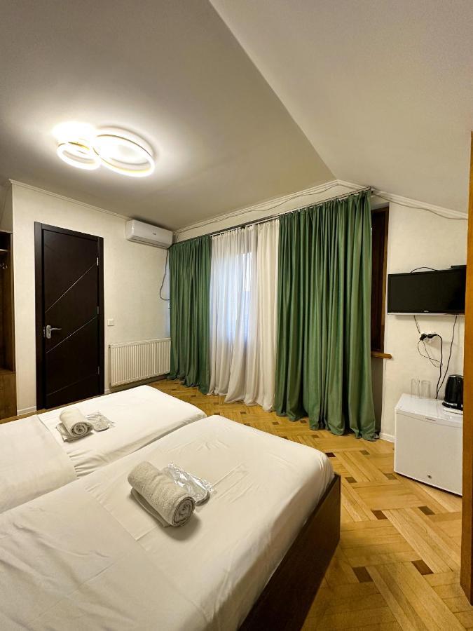 Metekhi View Hotel ティビリシ エクステリア 写真