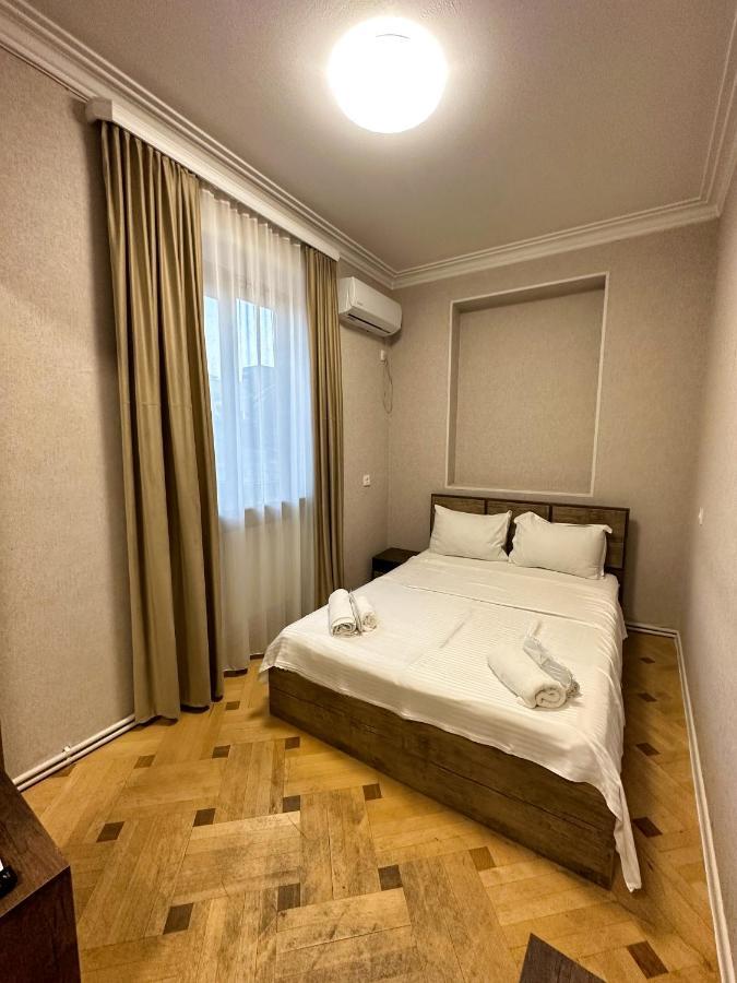 Metekhi View Hotel ティビリシ エクステリア 写真