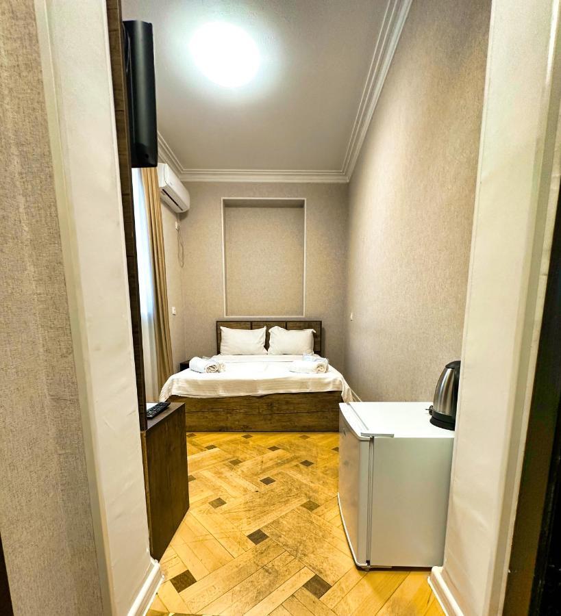 Metekhi View Hotel ティビリシ エクステリア 写真