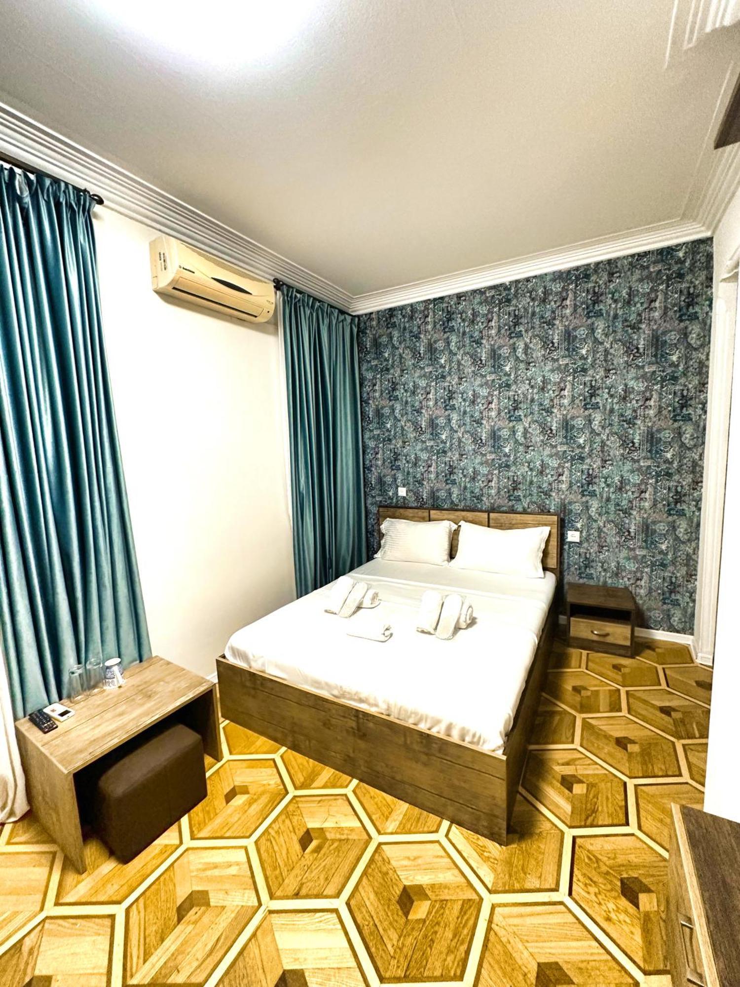 Metekhi View Hotel ティビリシ エクステリア 写真